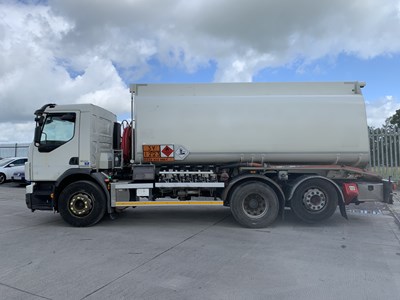 Lot 44 - 2012 Volvo FE-300 20L Tanker Euro 5