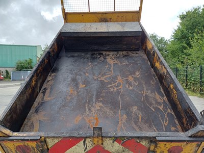 Lot 24 - 2014 Mitsubishi Fuso Canter 7C15D 38 Euro 5