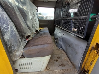Lot 24 - 2014 Mitsubishi Fuso Canter 7C15D 38 Euro 5