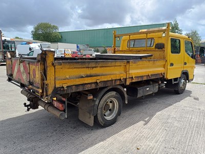 Lot 24 - 2014 Mitsubishi Fuso Canter 7C15D 38 Euro 5
