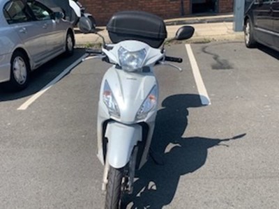 Lot 90 - 2017 Honda NSC 110 Mpdh Scooter Euro 4