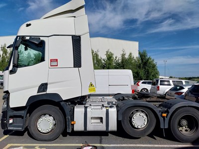 Lot 2 - 2018 (67 Plate) Renault T Comfort Tractor Unit Euro 6