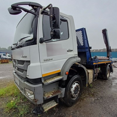 Lot 22 - 2011 Mercedes Axor 1824 18T Skip Lorry Euro 5 NON RUNNER