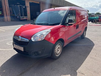 Lot 45 - 2017 Vauxhall Combo Van Euro 6