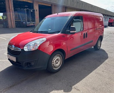 Lot 45 - 2017 Vauxhall Combo Van Euro 6