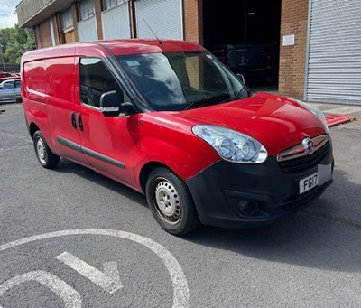 Lot 45 - 2017 Vauxhall Combo Van Euro 6