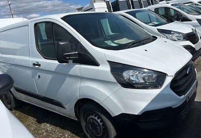 Lot 65 - 2018 (68 Plate) Ford Transit Custom 300 Base Euro 4 NON RUNNER