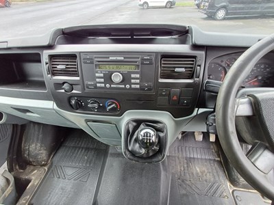 Lot 28 - 2013 (63 Plate) Ford Transit Dropside Tipper Euro 5