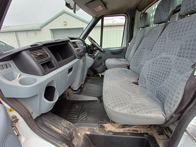 Lot 28 - 2013 (63 Plate) Ford Transit Dropside Tipper Euro 5
