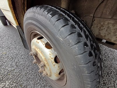 Lot 28 - 2013 (63 Plate) Ford Transit Dropside Tipper Euro 5