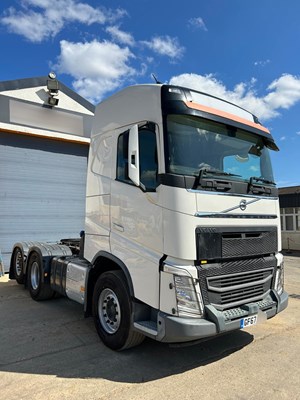 Lot 25 - 2017 (67 Plate) Volvo FH500 6x2 Tractor Unit Euro 6