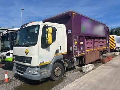 Lot 33 - 2014 DAF LF 45.210 Recycling Vehicle Euro 5