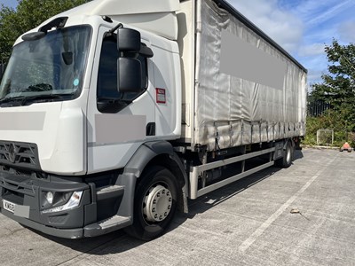 Lot 2 - 2018 (68 Plate) Renault Trucks D Rigid Curtainside Euro 6