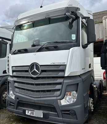 Lot 66 - 2018 Mercedes Actros 2545 6x2 Tractor Unit Euro 6 NON RUNNER