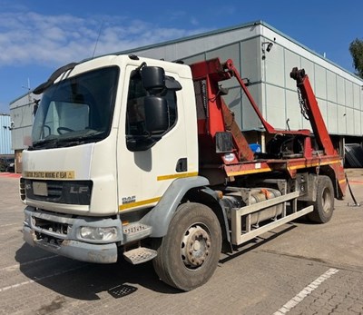 Lot 28 - 2011 (61 plate) DAF FA LF 55.220 Skip Loader Euro 5