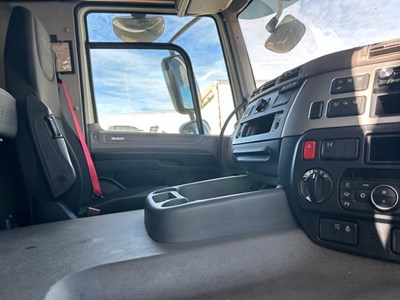 Lot 79 - 2018 DAF CF 480 6x2 Tractor Unit Euro 6 NON RUNNER
