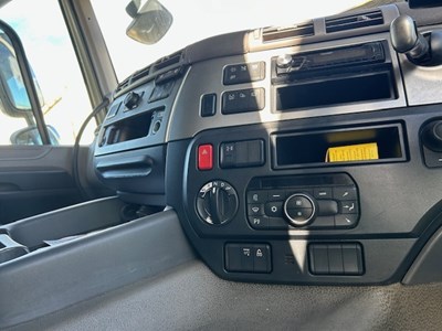 Lot 79 - 2018 DAF CF 480 6x2 Tractor Unit Euro 6 NON RUNNER
