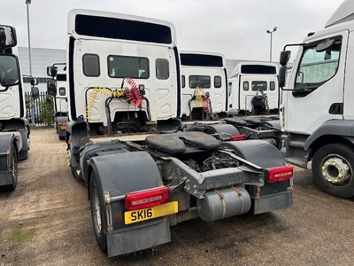 Lot 2 - 2016 DAF LF 220 4x2 Tractor Unit Euro 6