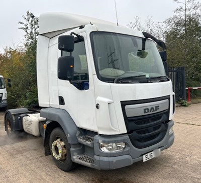 Lot 15 - 2016 DAF LF 220 FT 4X2 Tractor Unit Euro 6