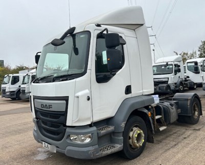Lot 15 - 2016 DAF LF 220 FT 4X2 Tractor Unit Euro 6