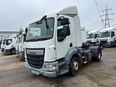 Lot 7 - 2016 DAF LF 220 FT 4x2 Tractor Unit Euro 6