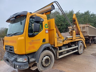 Lot 16 - 2019 Renault D18 18T 4x2 Skip Loader Euro 6