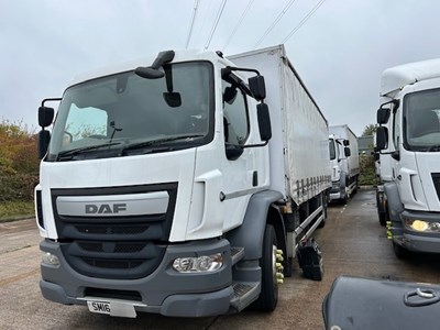 Lot 11 - 2016 DAF LF 220 FA Rigid Curtainside Euro 6