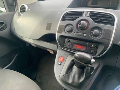 Lot 28 - 2014 Renault Kangoo Maxi LL21 ZE Electric Van