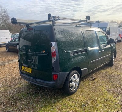 Lot 32 - 2015 (64 Plate) Renault Kangoo Maxi Electric Vehicle