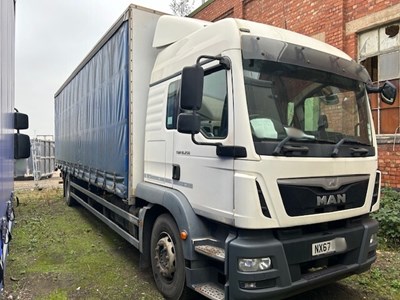 Lot 75 - 2017 (67 Plate) MAN TG-M 18.250 4x2 BL Rigid Curtainside Euro 6 NON RUNNER