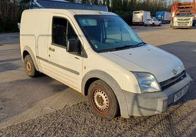 Lot 14 - 2006 Ford Transit Connect L200 TD SWB Panel Van Euro 3