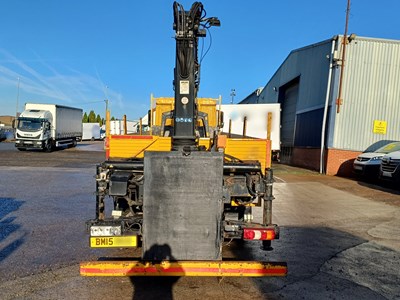 Lot 11 - 2015 Mercedes Arocs 6x2 Brick Grab Lorry Euro 6