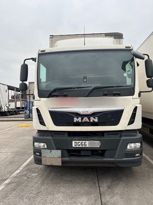 Lot 5 - 2017 (66 Plate) MAN TG-M 18.250 18T Rigid Box Euro 6
