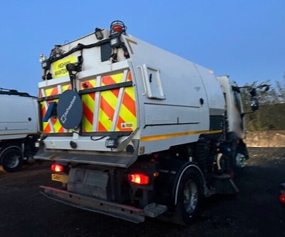 Lot 50 - 2019 (69 Plate) Volvo FL Johnston Sweeper Euro 6