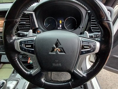 Lot 2 - 2019 Mitsubishi Outlander 4H PHEV CVT Euro 6