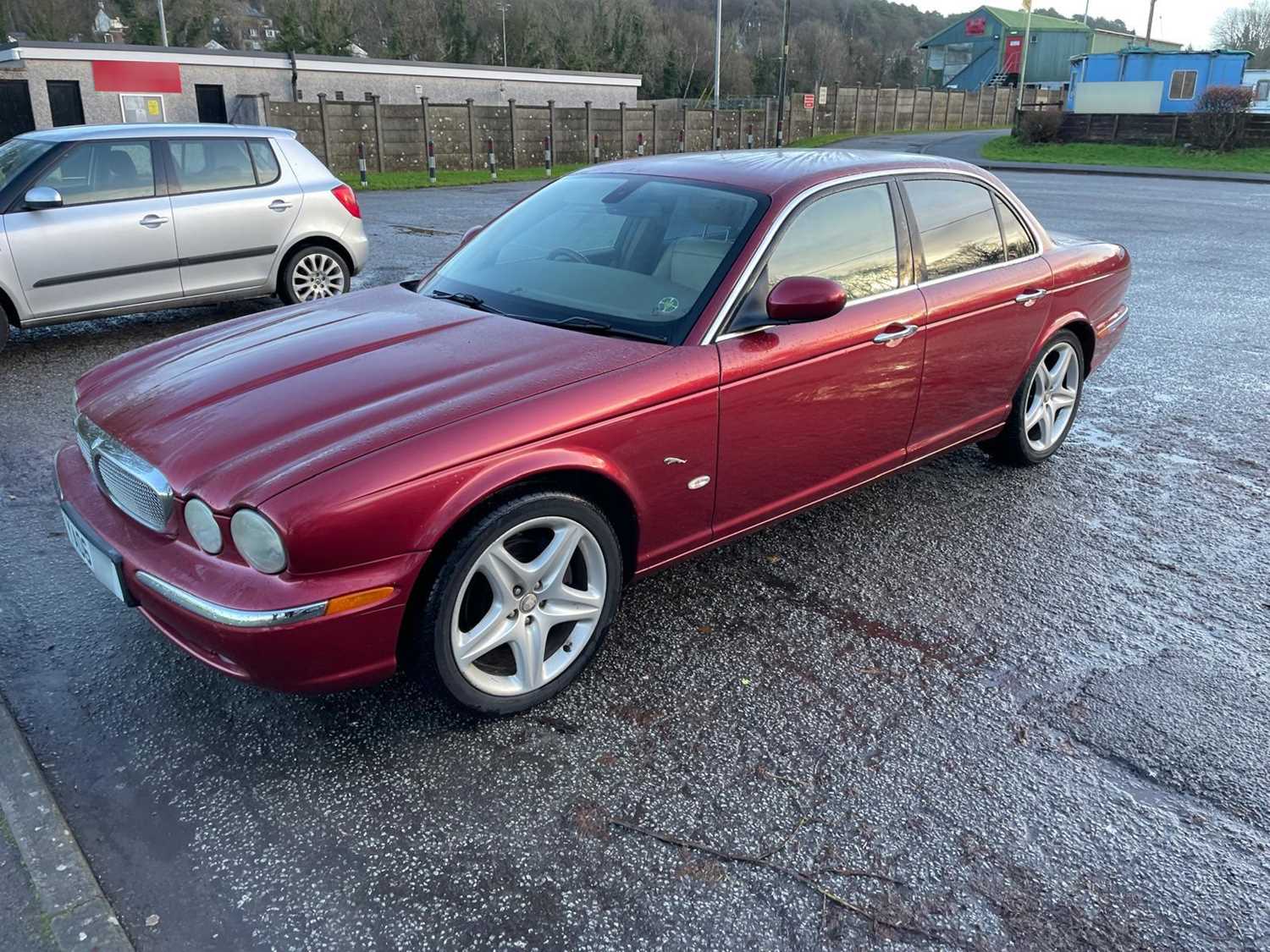 Lot 76 - 2006 Jaguar XJ6 V6 Euro 4