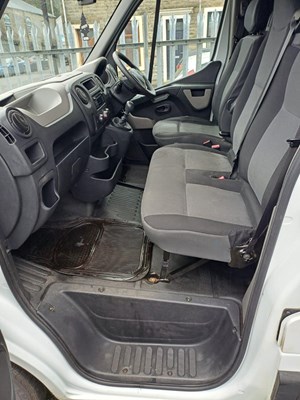 Lot 66 - 2016 Renault Master 125.35 Luton Box LWB Van Euro 6