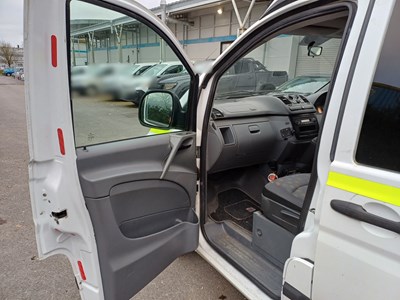 Lot 18 - 2009 Mercedes Vito 111 CDI High Top Panel Van Euro 5