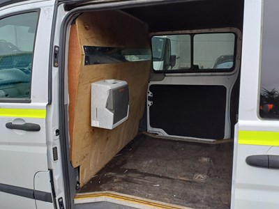 Lot 18 - 2009 Mercedes Vito 111 CDI High Top Panel Van Euro 5
