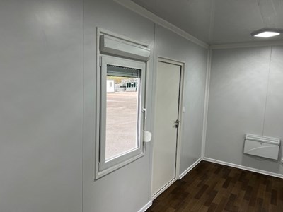 Lot 92 - Standard Modular Portable Office