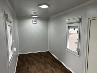 Lot 92 - Standard Modular Portable Office