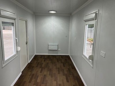 Lot 92 - Standard Modular Portable Office