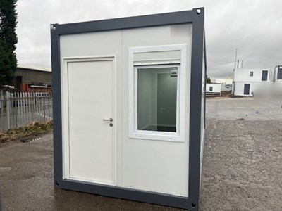 Lot 93 - Standard Modular Portable Office