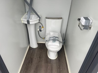Lot 91 - Singe Modular Portable Toilet Unit