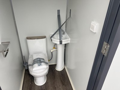 Lot 89 - Modular Portable Toilet & Shower Unit
