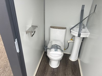 Lot 89 - Modular Portable Toilet & Shower Unit