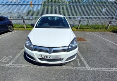 Lot 100 - 2007 Vauxhall Astra Club CDTI Van