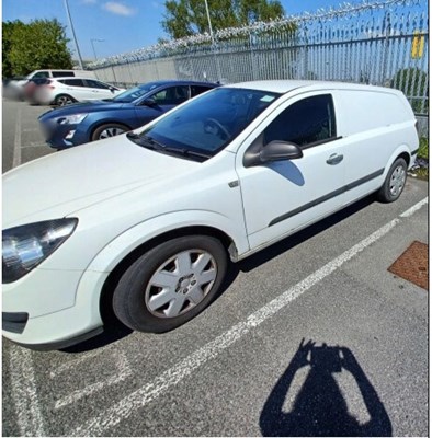 Lot 64 - 2007 Vauxhall Astra Club CDTI Van