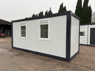 Lot 95 - Standard Modular Portable Office