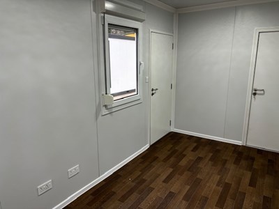 Lot 87 - Modular Portable Office with Toilet & Shower